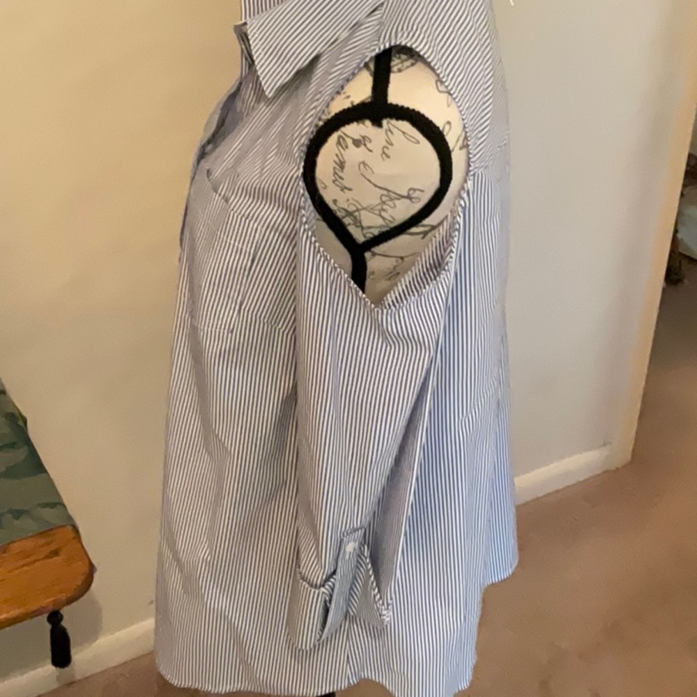 COPY - Sharagano blouse sz L NWT. Never worn. Navy /w pin stripe. - Picture 2 of 4